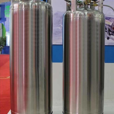 Il vuoto criogenico di pressione del carro armato dell'azoto liquido ha isolato