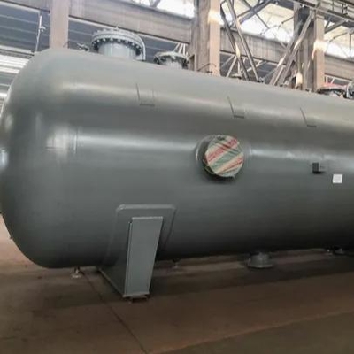 Serbatoio di stoccaggio criogenico per liquidi, capacità 31,58 m³, pressione 2,16 MPa